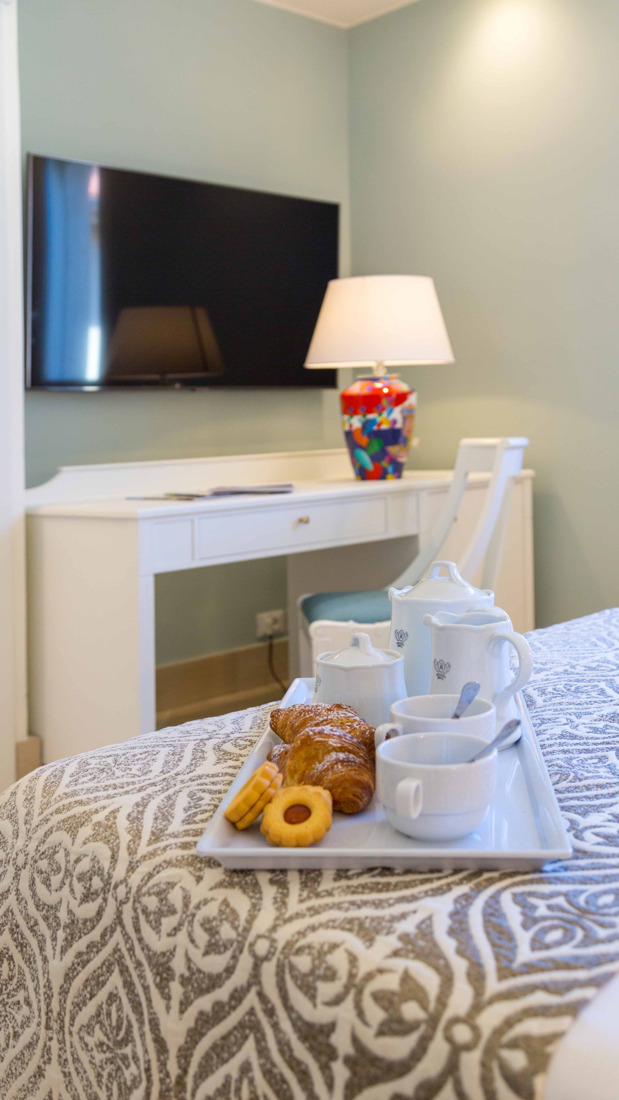 Hellenia Hotel