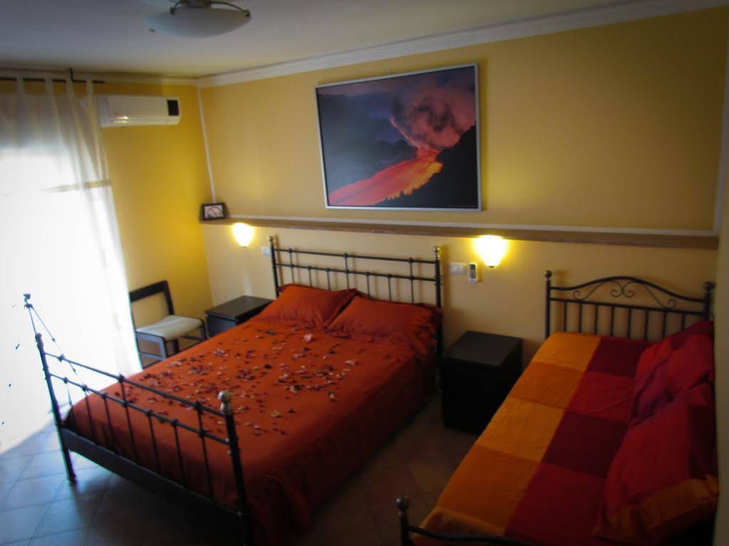 Tano's Bed & Breakfast
