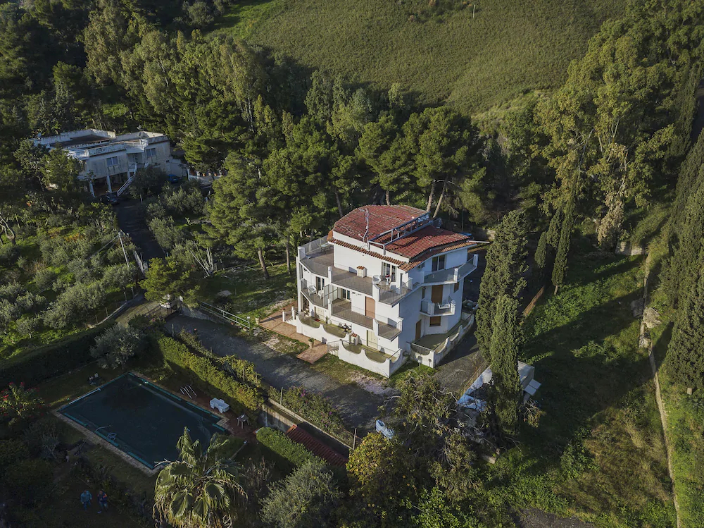 Villa Aurora