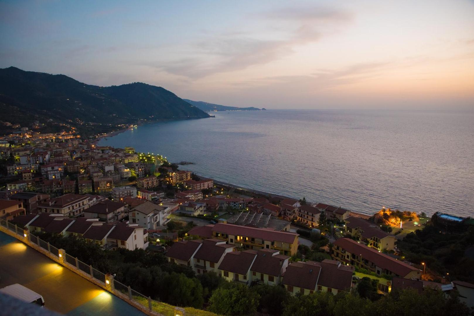 GH Avalon Sikani Resort