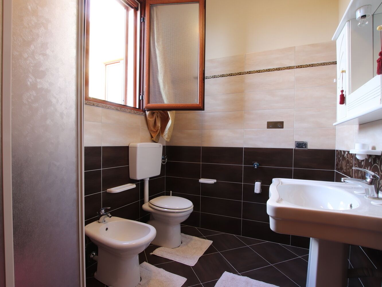 Serena Guest House