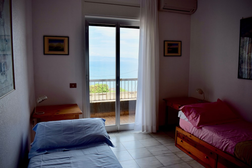 Casa Vacanza Letojanni Mare