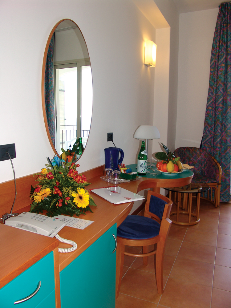 Hotel Antares