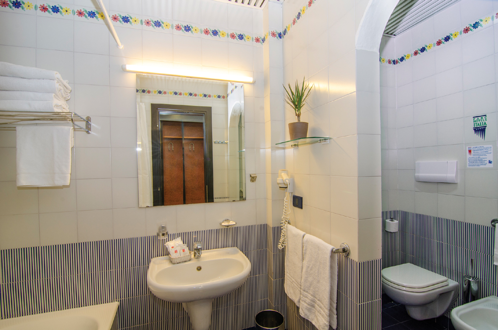 Hotel Antares