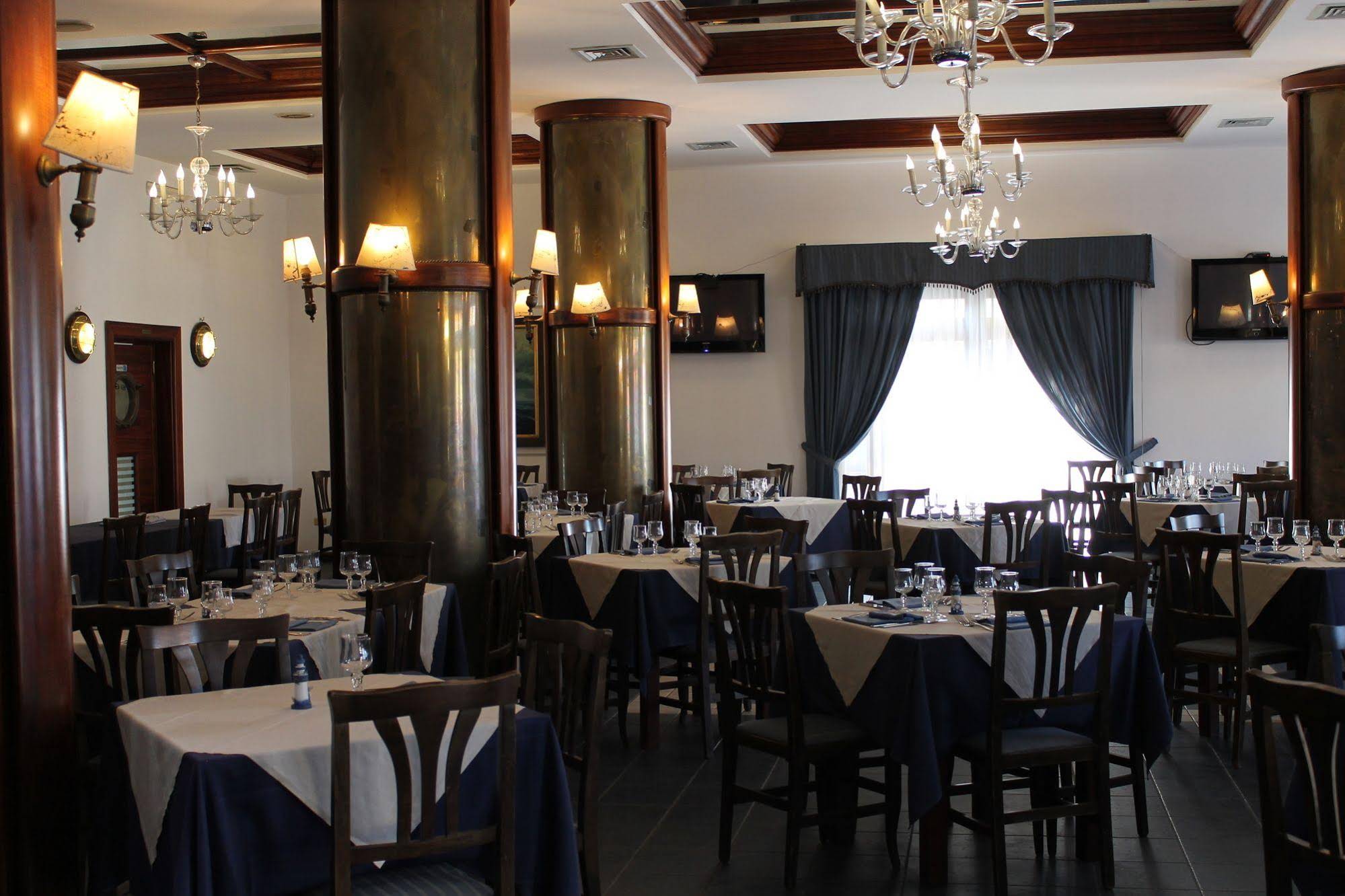 Hotel Al Faro