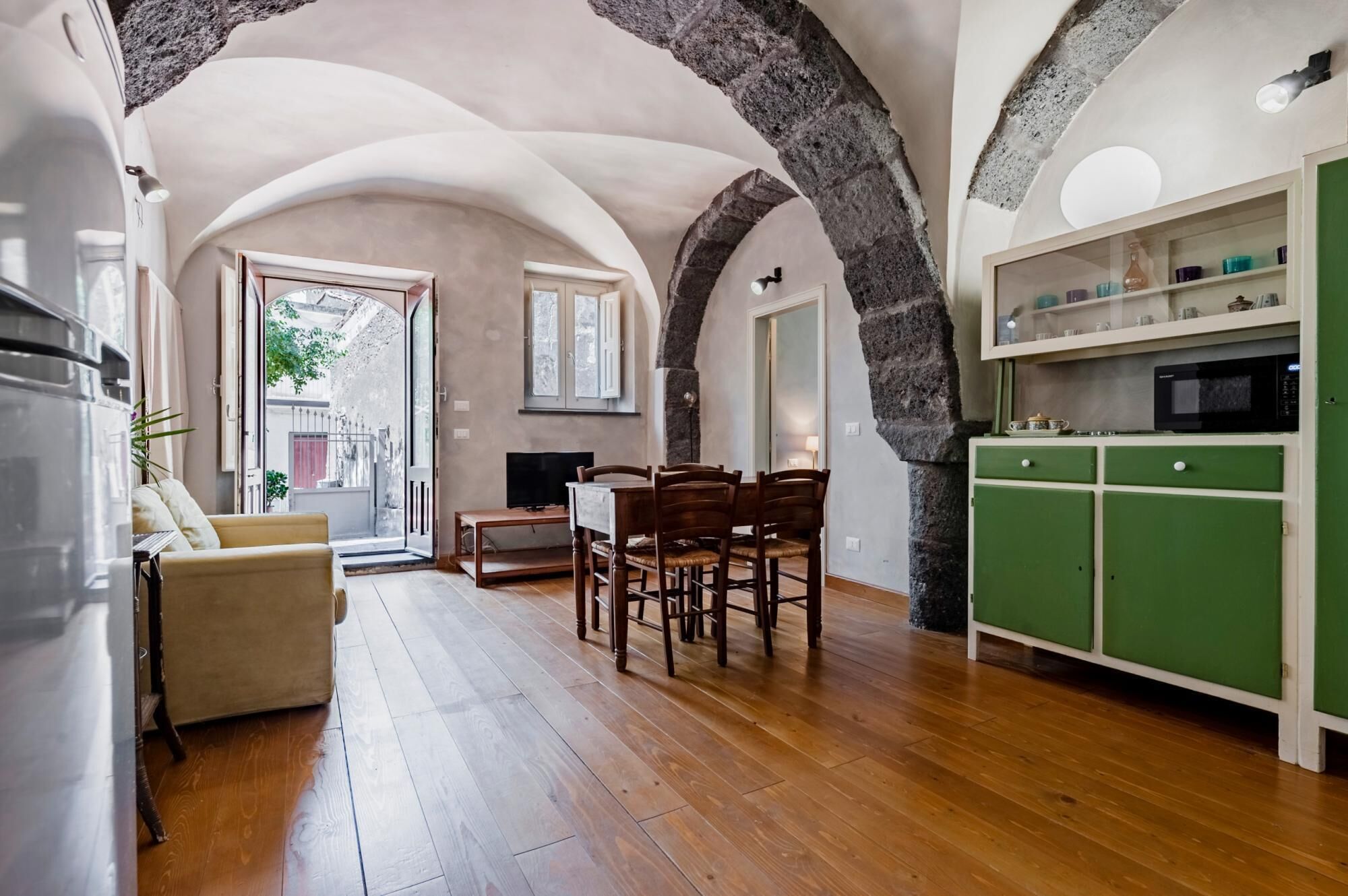 Gli Iris Apartments by Wonderful Italy