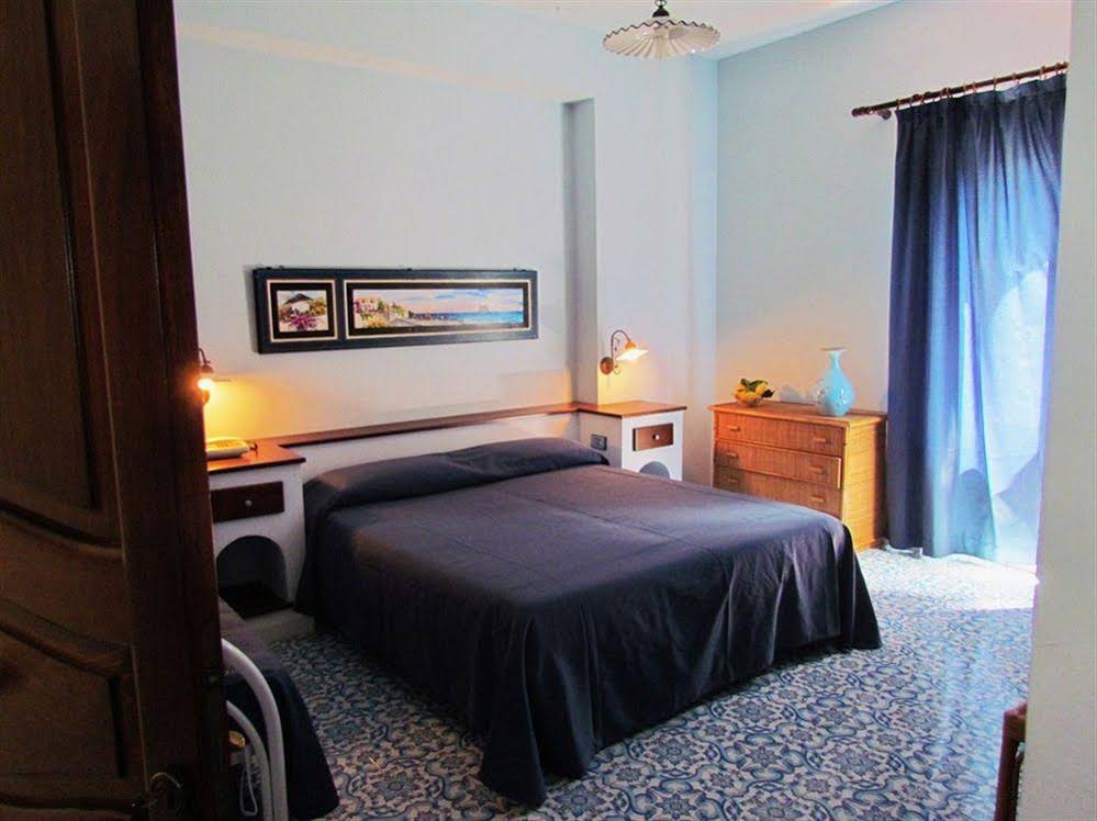 Pietra Pomice Hotel