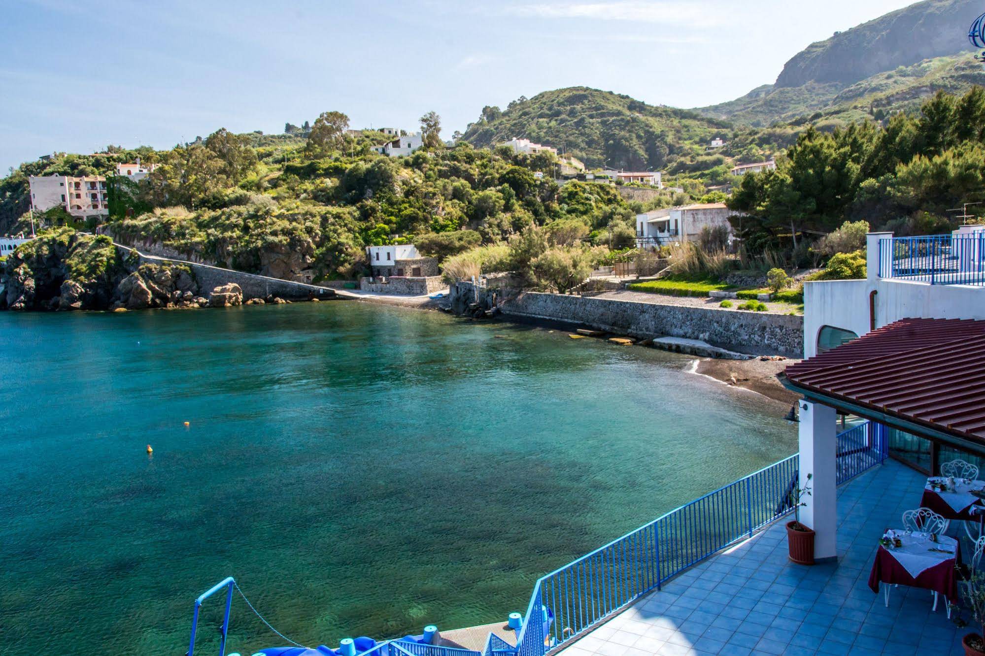 Hotel Rocce Azzurre