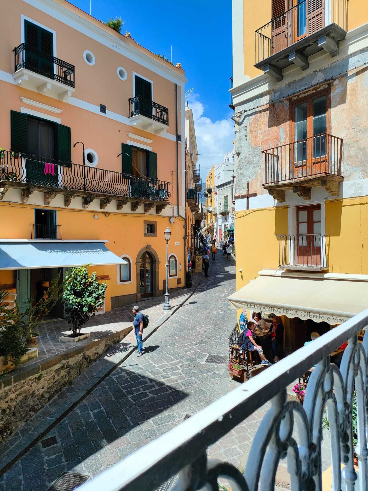 Lipari Suite