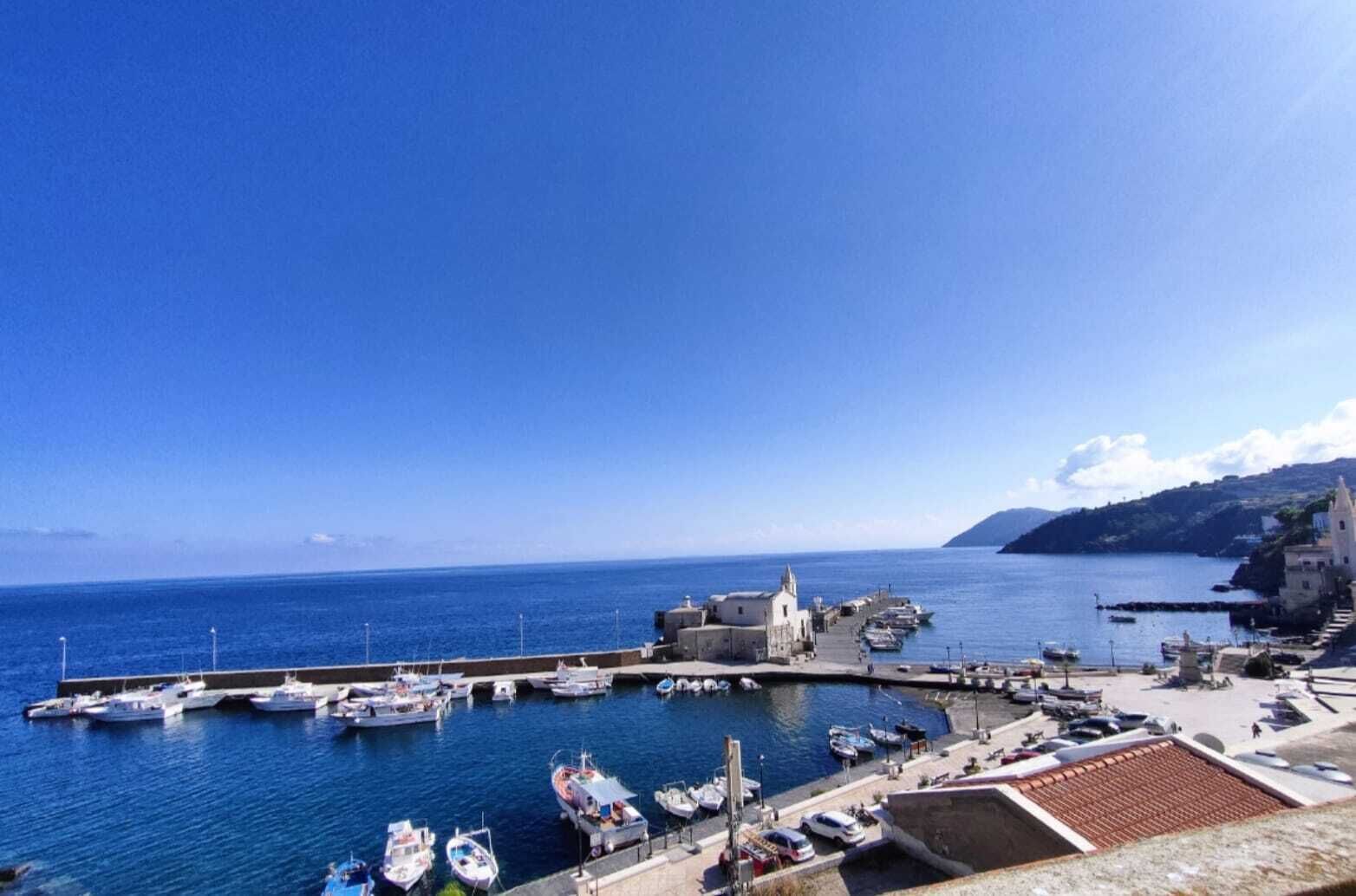 Lipari Suite