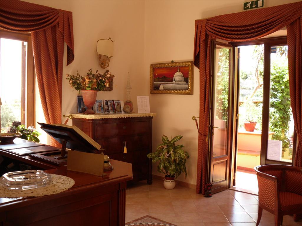 Villa De Pasquale