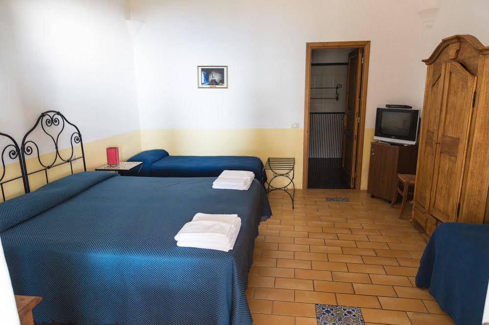 Hotel La Locanda Del Postino
