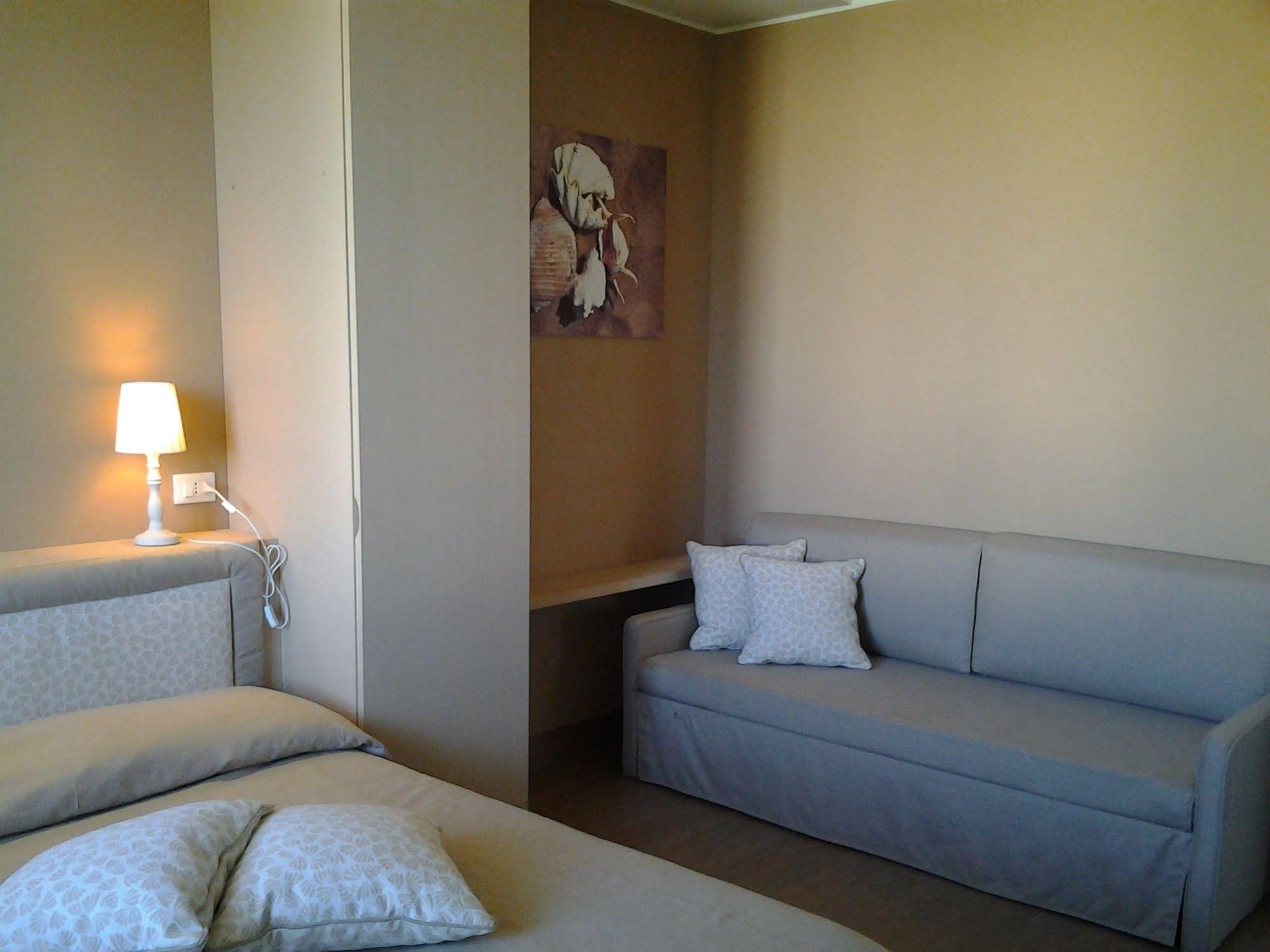 Suite Beach B&B and Club