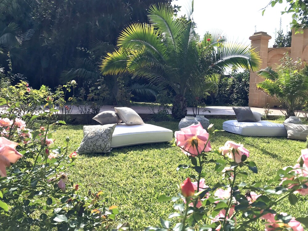 Villa Marrone Luxury Residences
