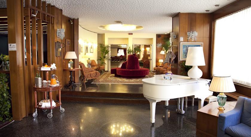 Royal Palace Hotel