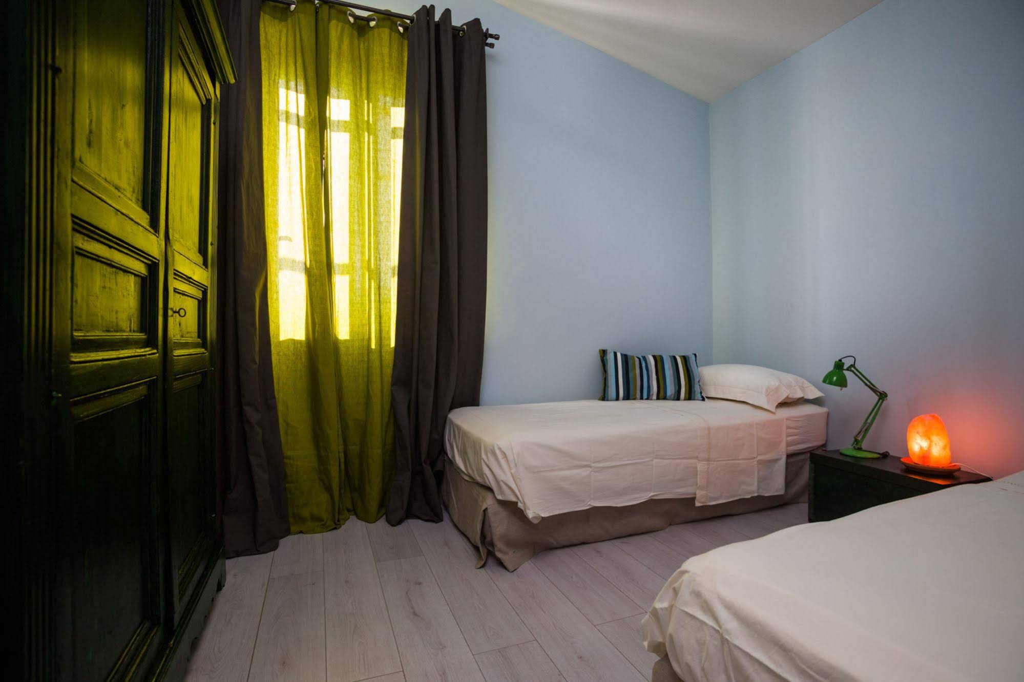 GGHH House Hotel