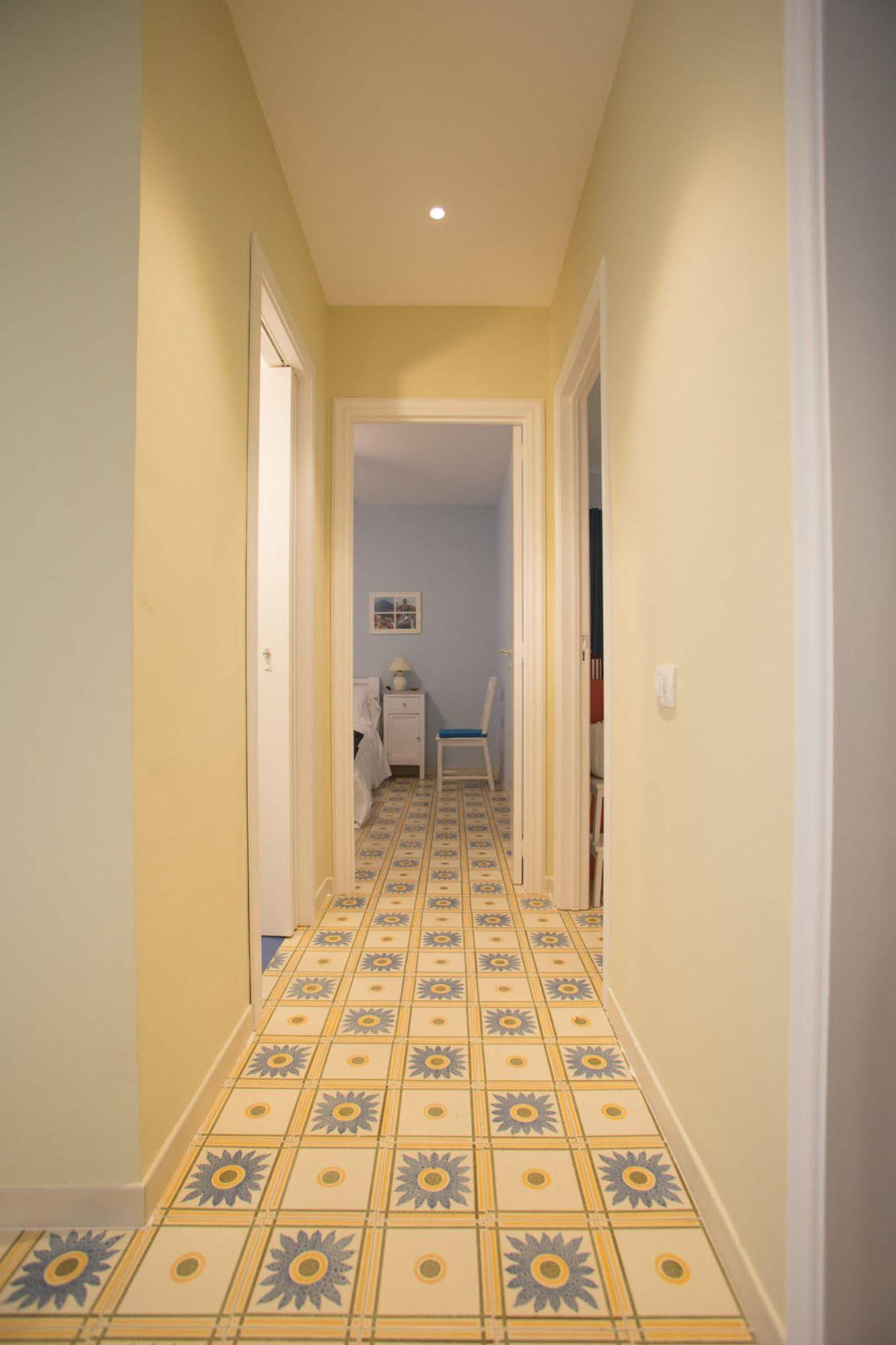 GGHH House Hotel