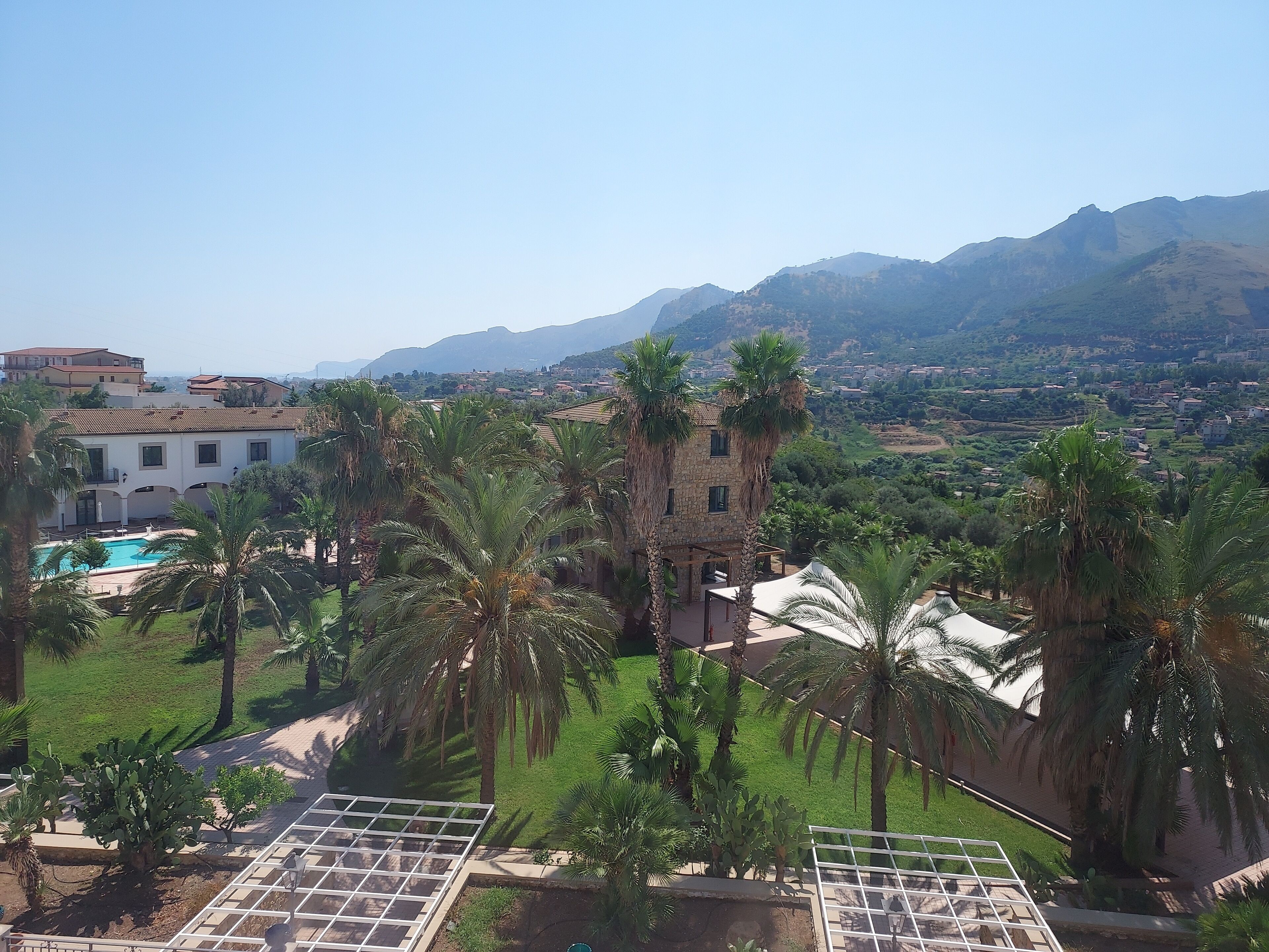 Al Balhara Resort