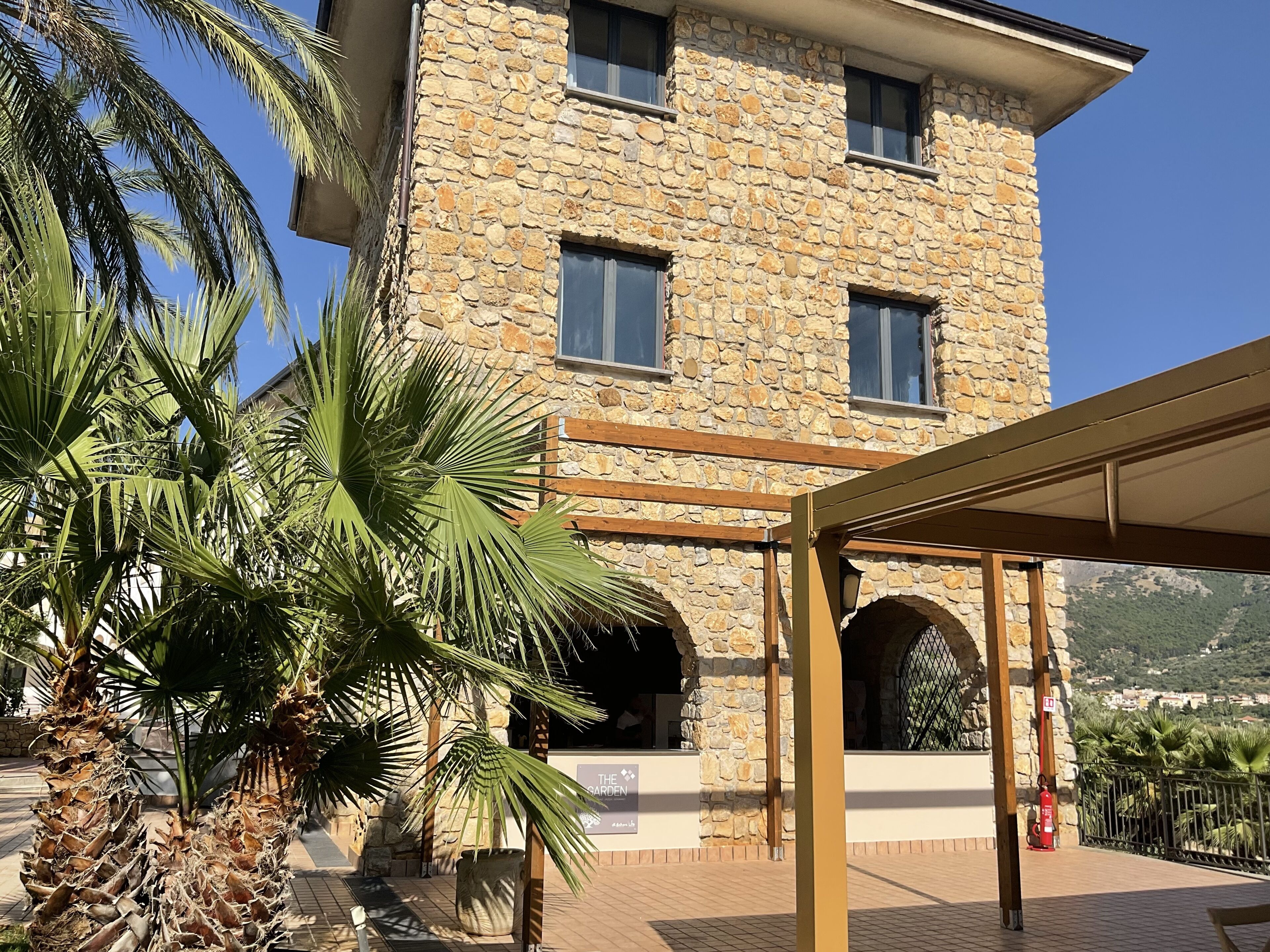 Al Balhara Resort