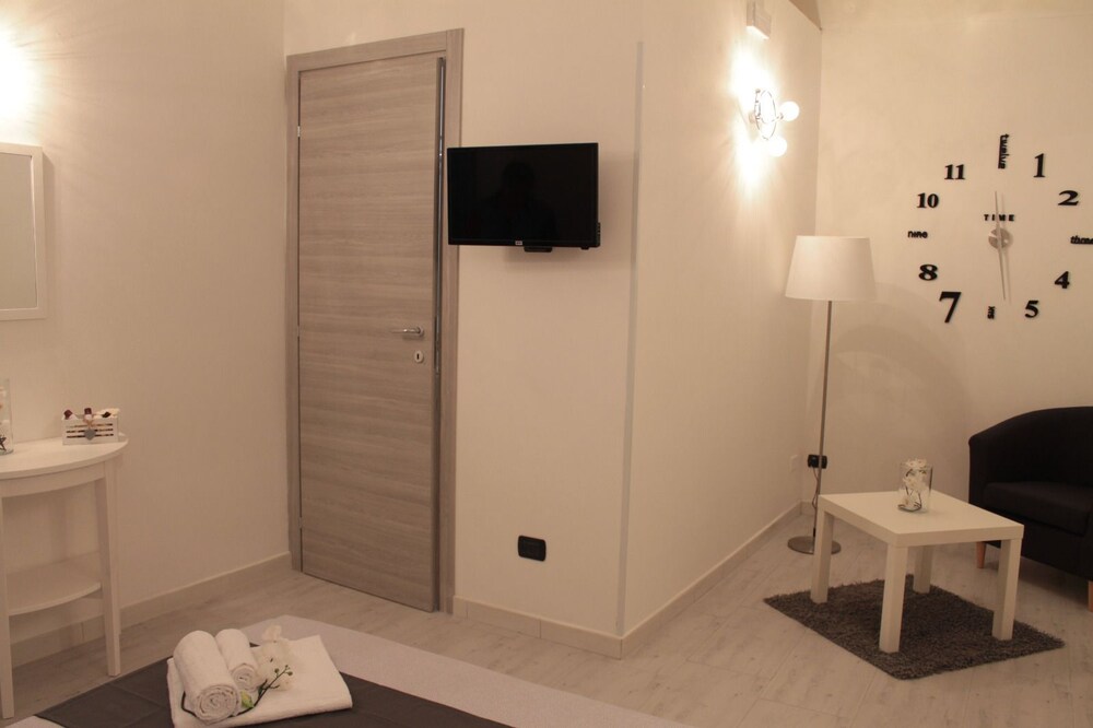 Crifea Rooms