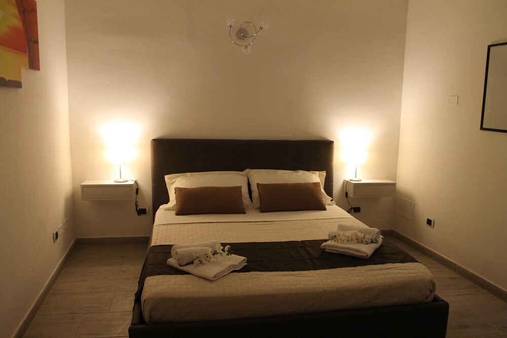 Crifea Rooms