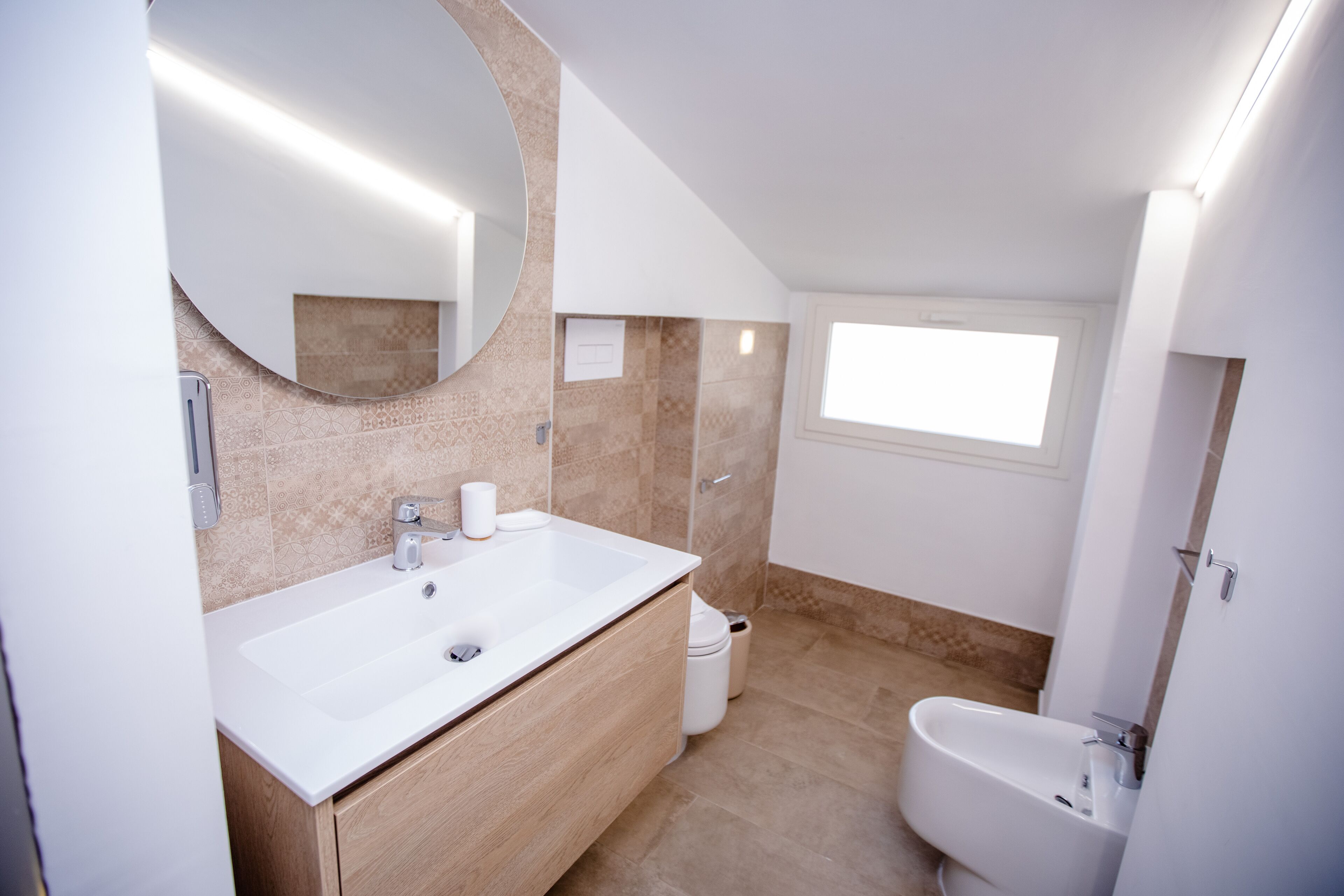 IzzHome Bella Vita Superior Room