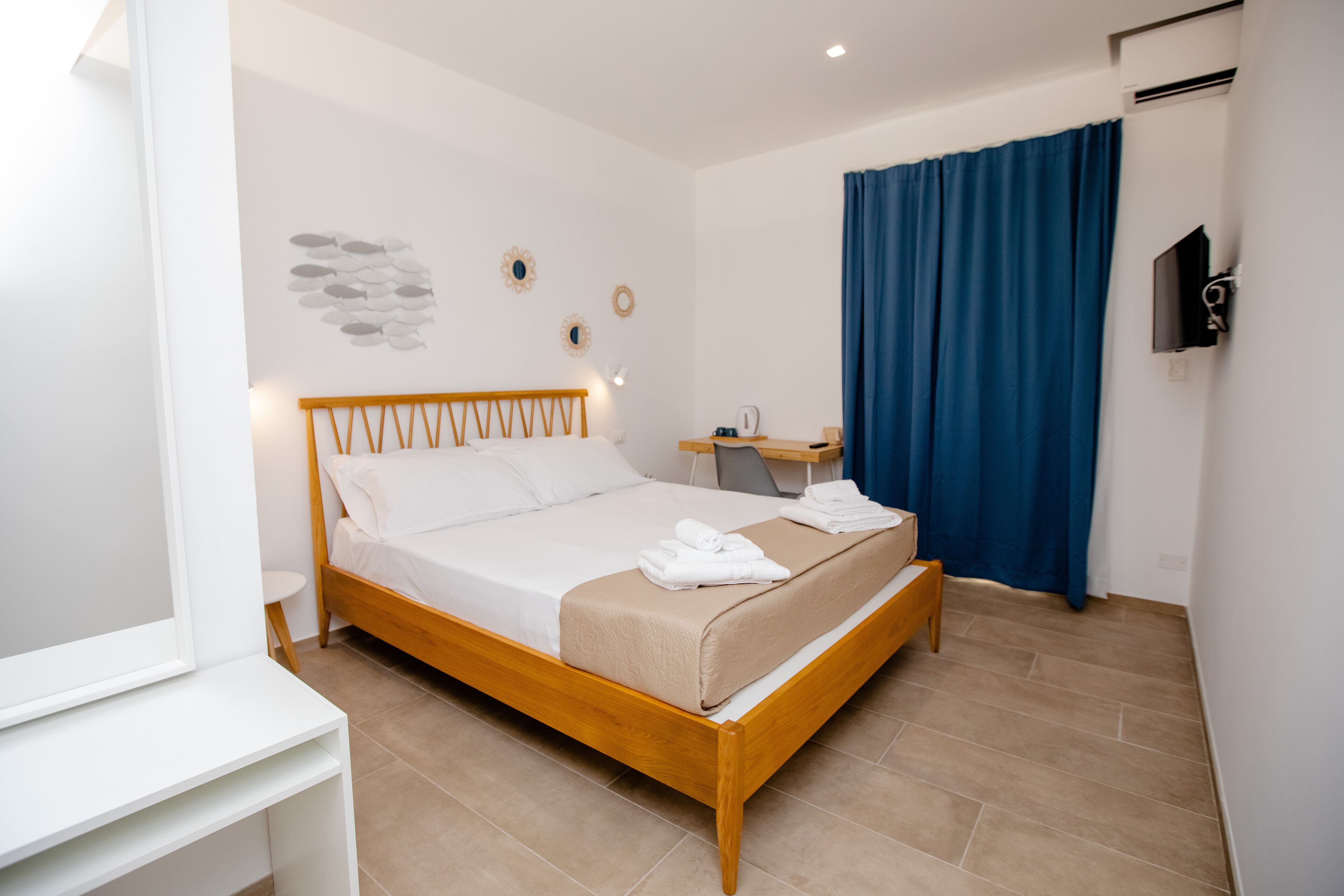 IzzHome Bella Vita Superior Room