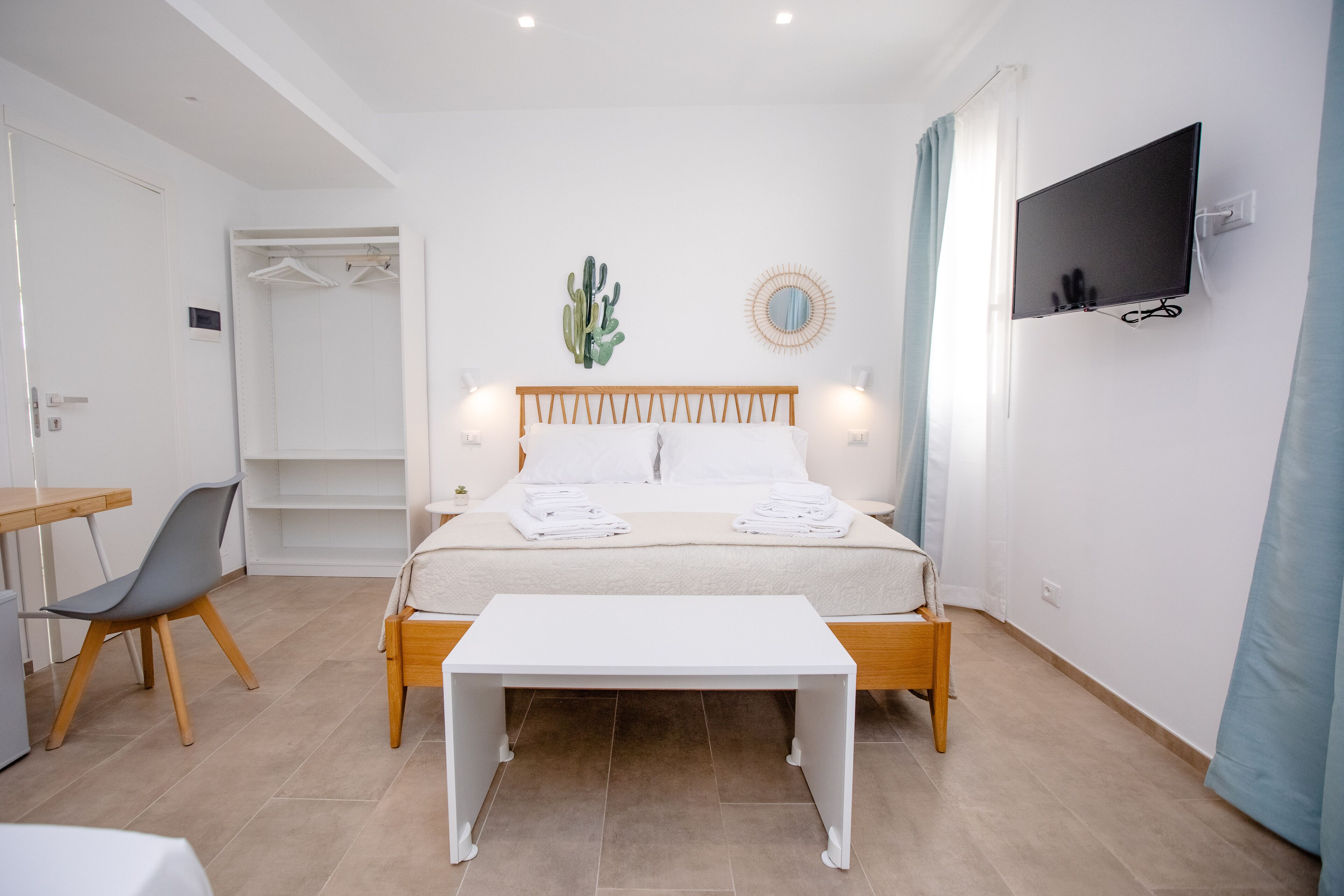 IzzHome Bella Vita Superior Room