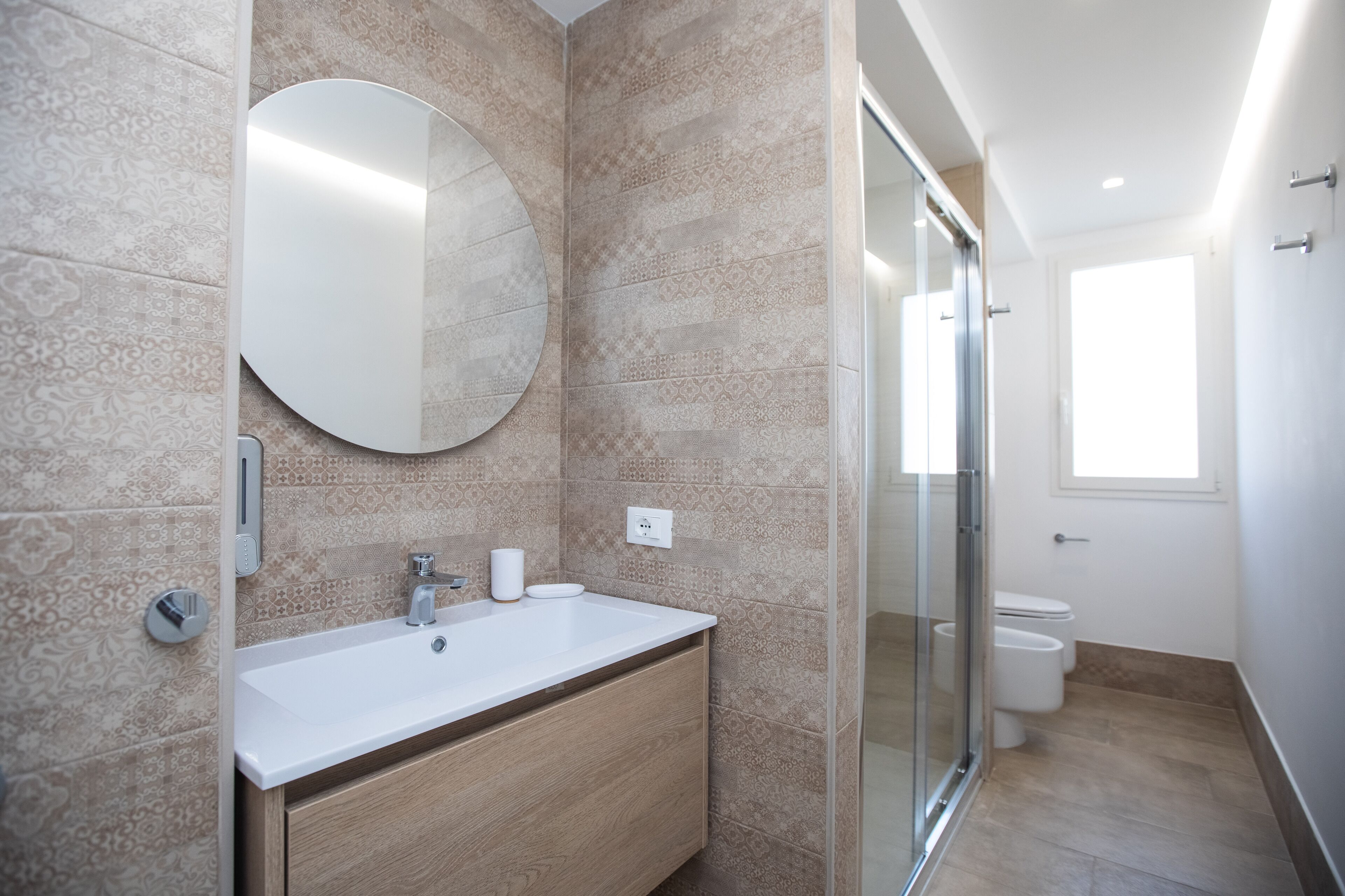 IzzHome Bella Vita Superior Room