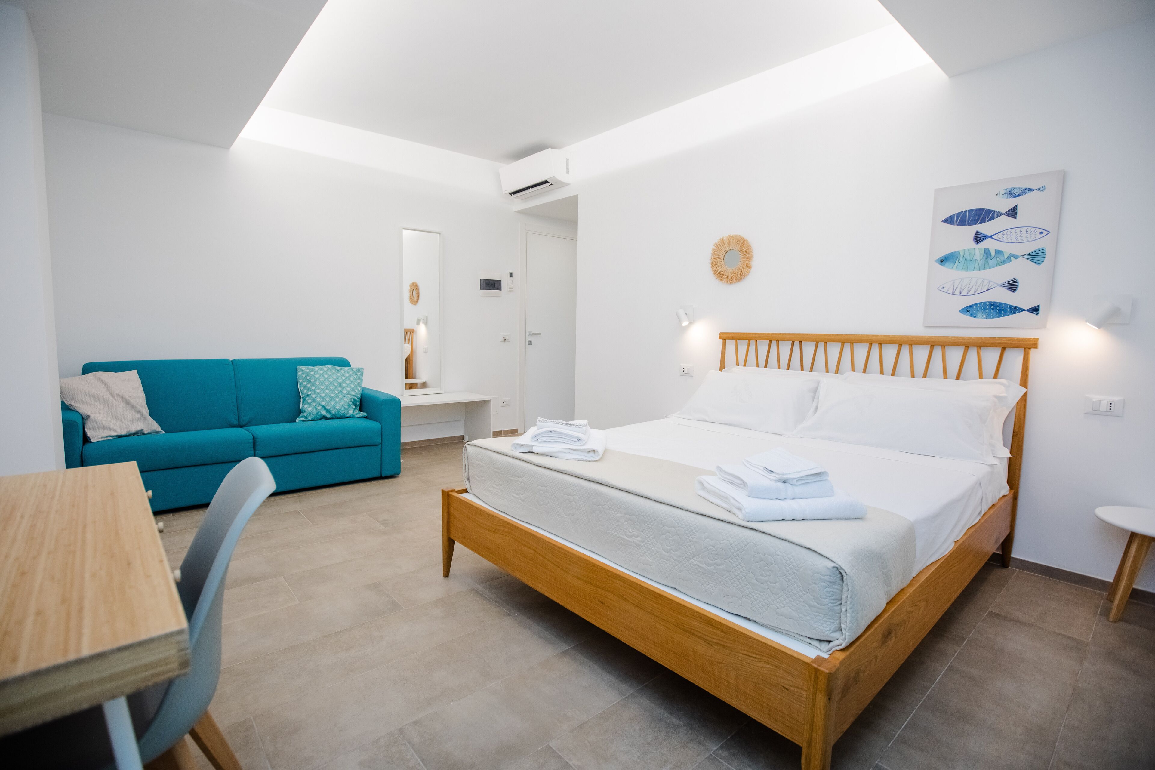 IzzHome Bella Vita Superior Room