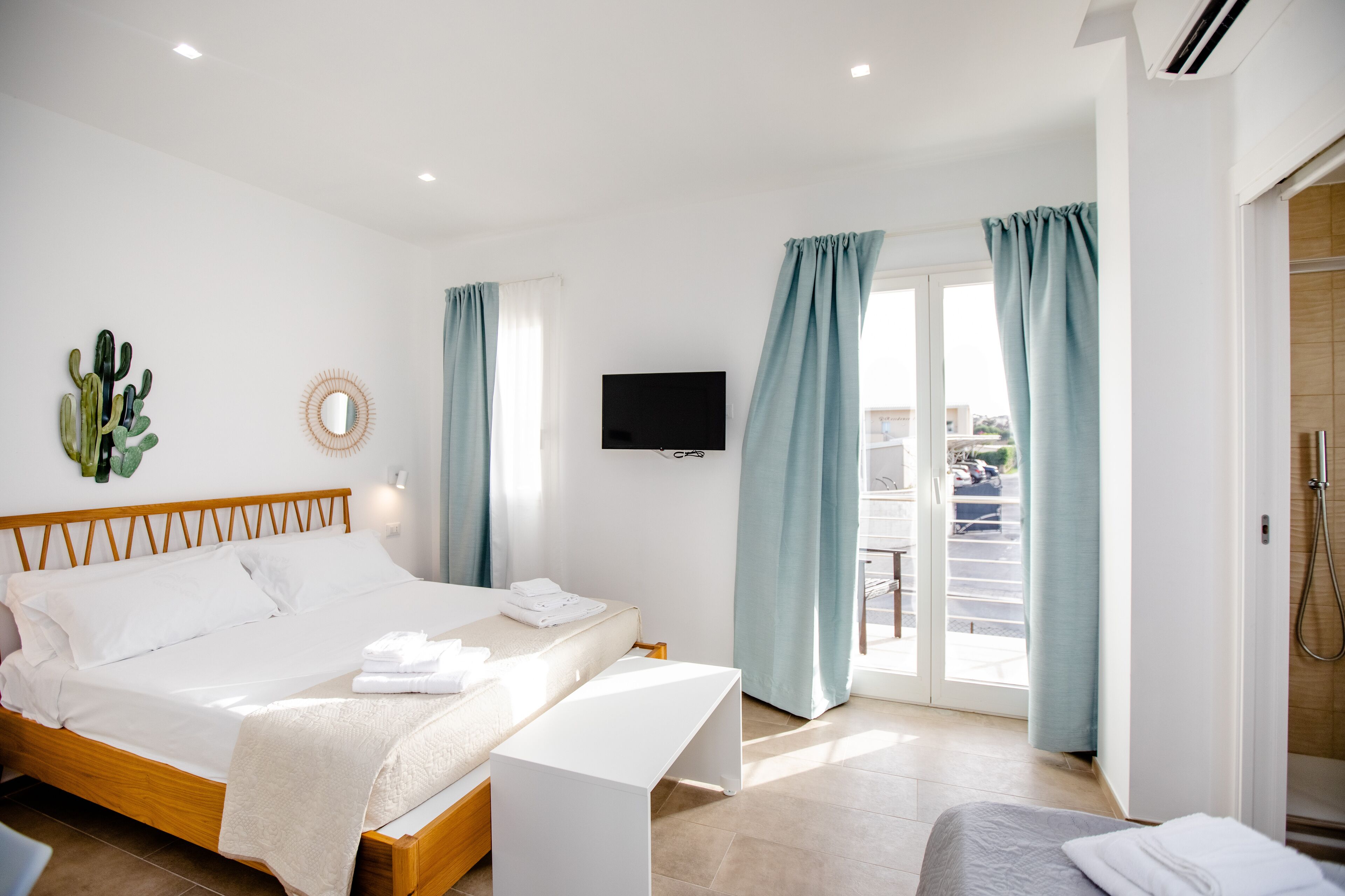 IzzHome Bella Vita Superior Room