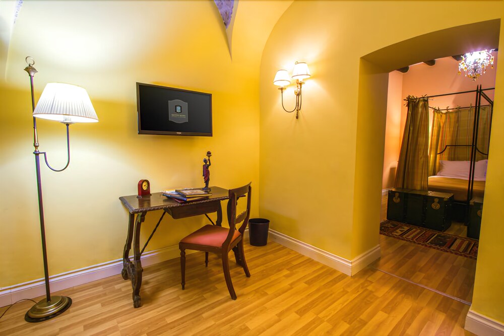Palazzo Valentino Rooms & Suites