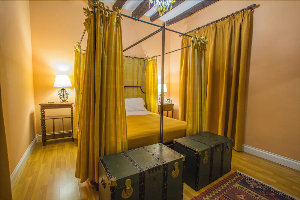 Palazzo Valentino Rooms & Suites