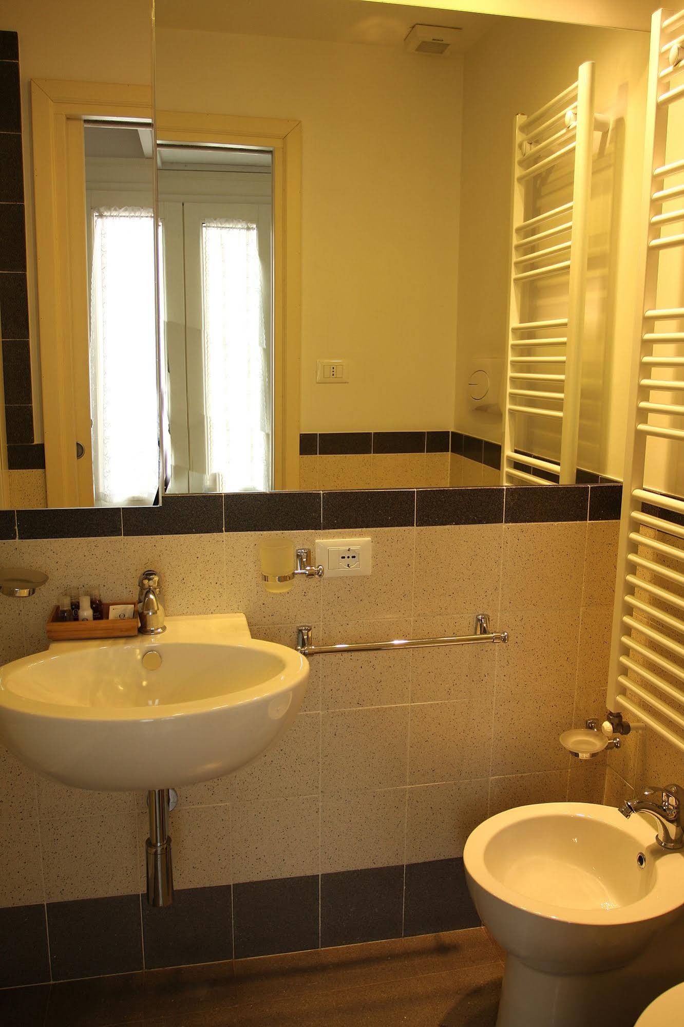 Abatellis Luxury