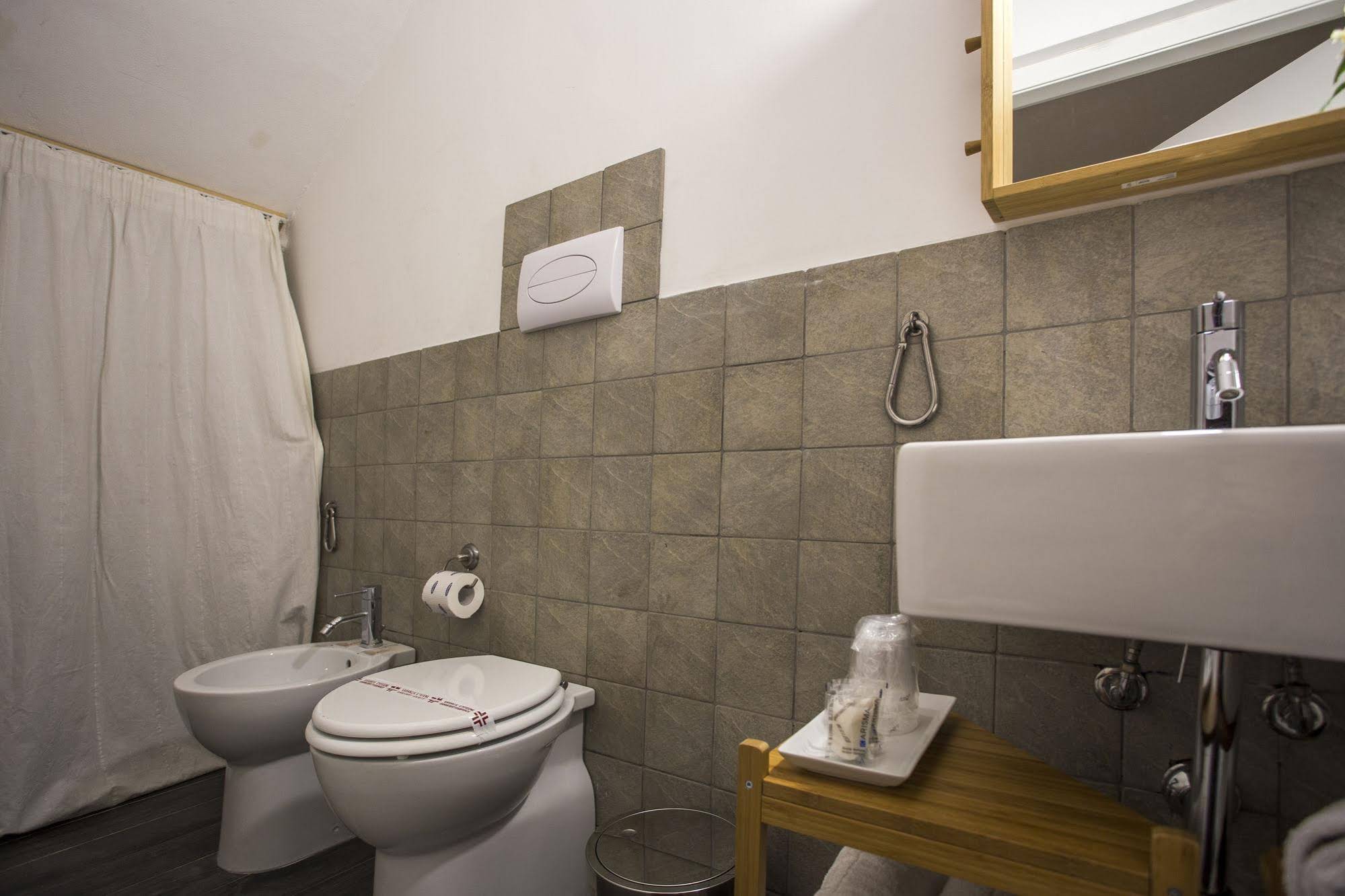 Aquarooms