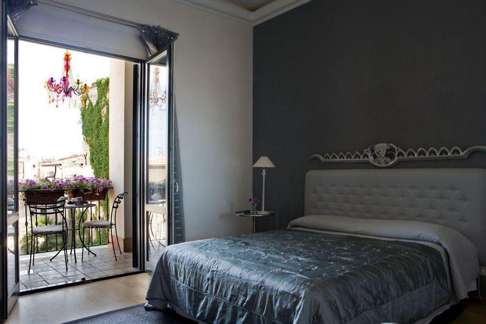 BB22 Charming Rooms & Apartments