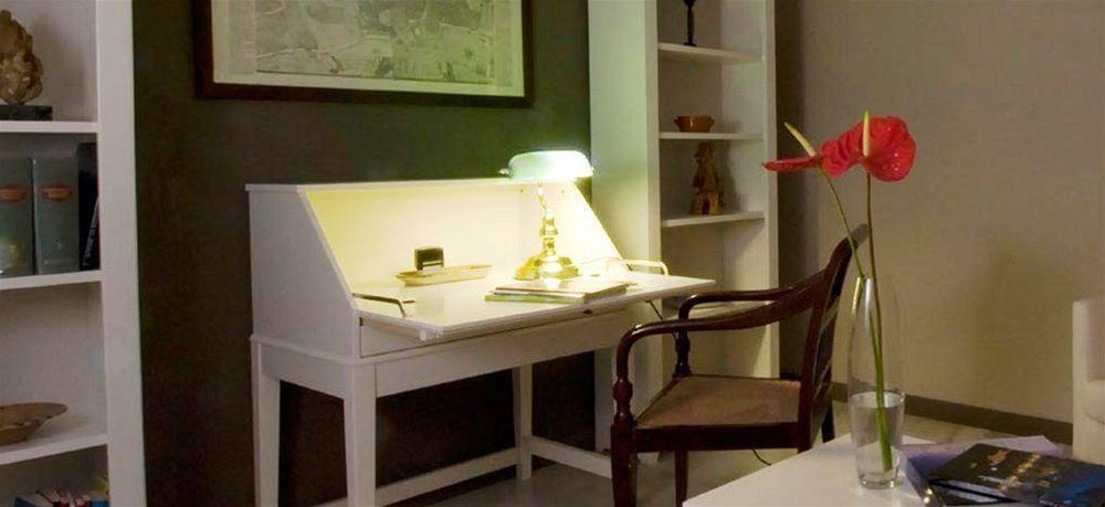 Rent Room Florio