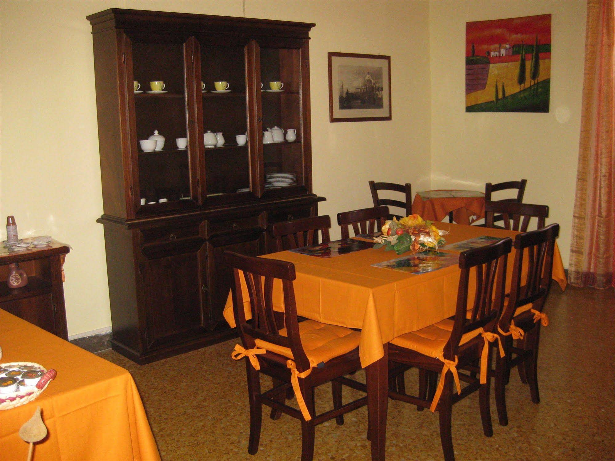 B&B Politeama Square