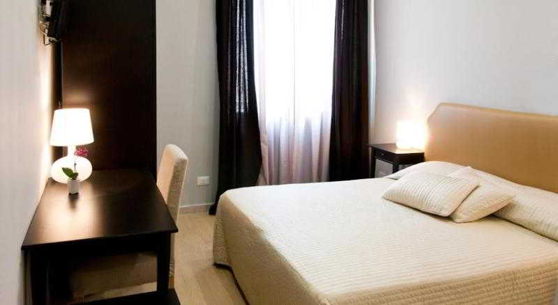 Bed And Breakfast Operà