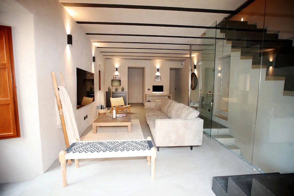 Casa Nostra Luxury Suites