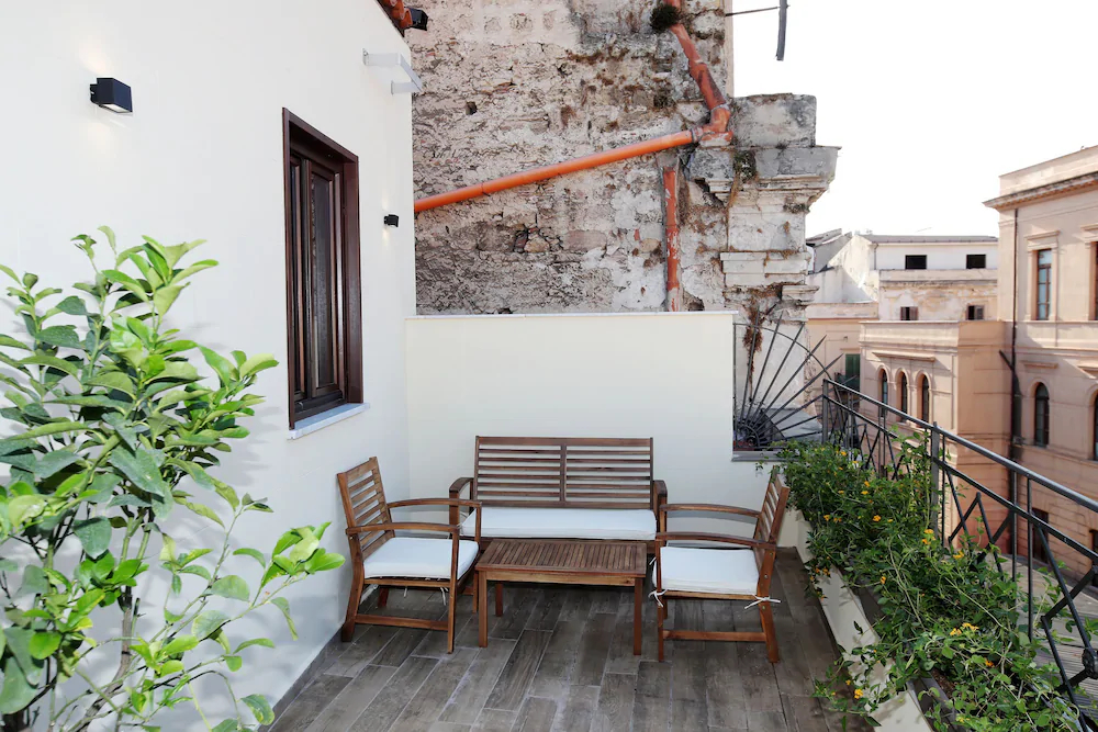 Casa Nostra Luxury Suites