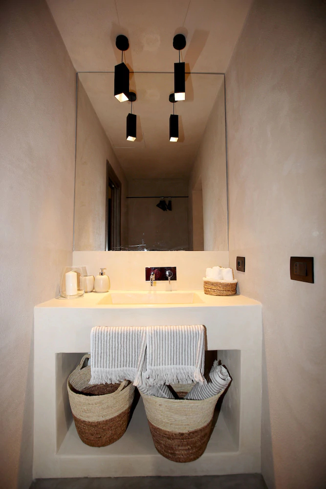 Casa Nostra Luxury Suites