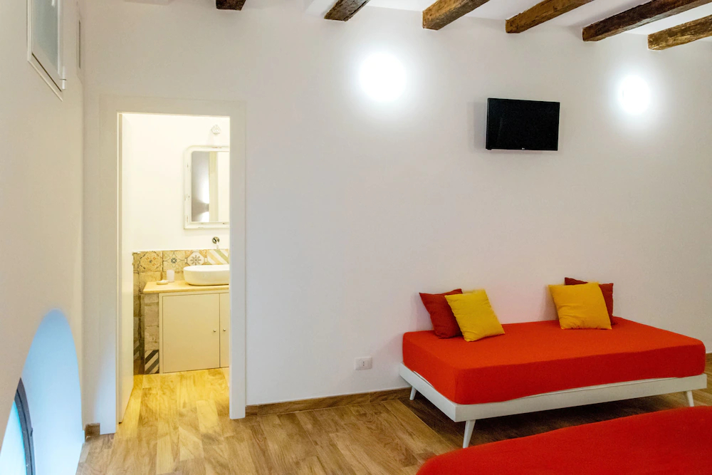 Kala Rooms