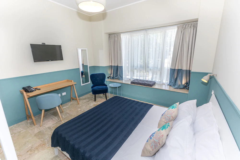 Leone Suite B&B