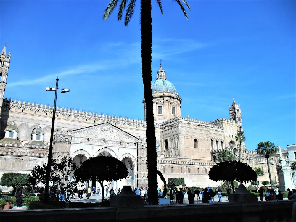 Le Vie Del Centro