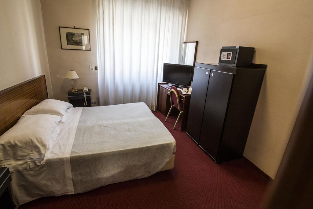 Mediterraneo Hotel & Residence