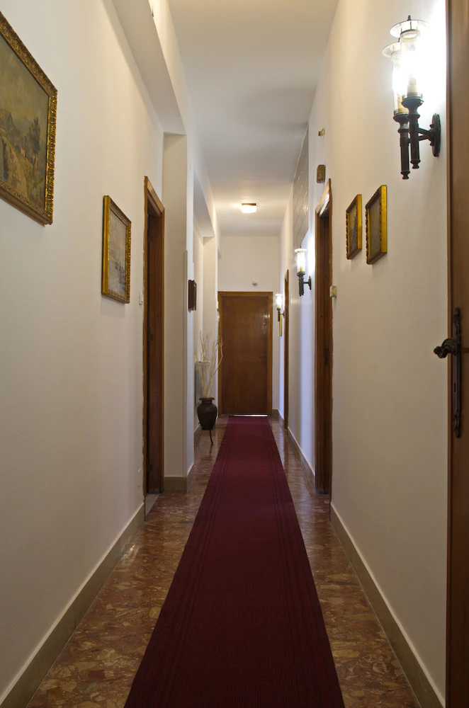 Oliva Rooms