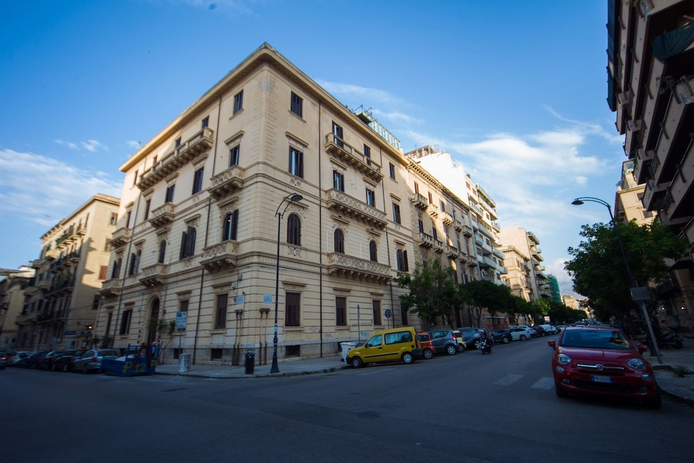 Palermo Gallery