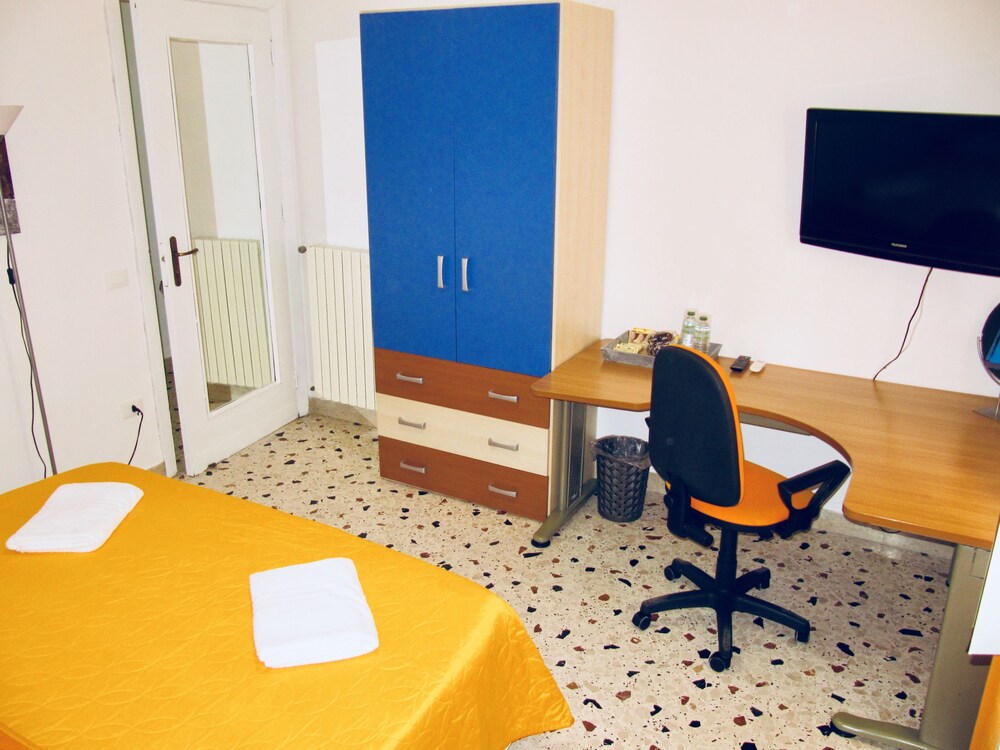 Ri.Mo's Rent Room