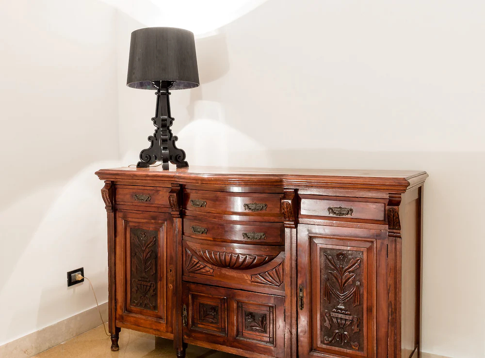 Suite In Center